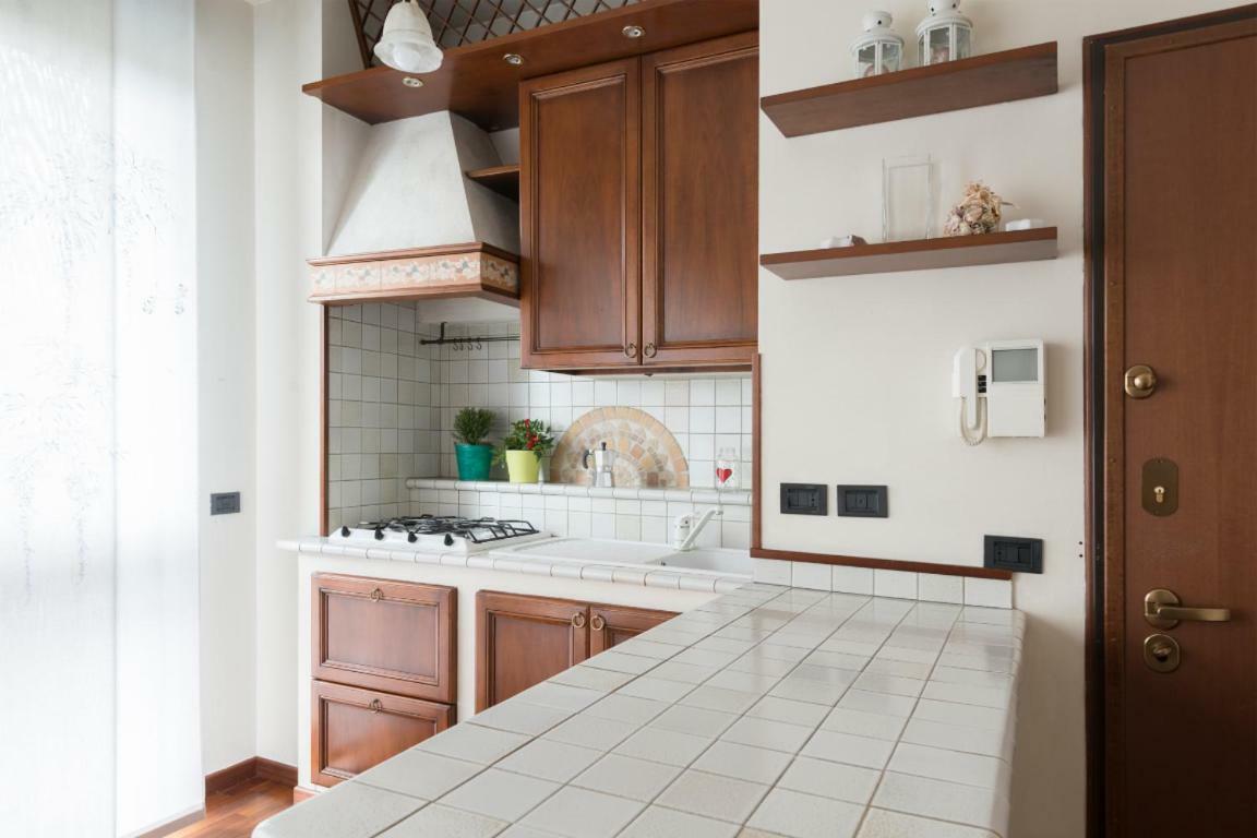 Studio Downtown Fantastic Area Apartment Milan Exterior photo